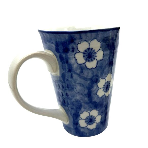 Artisan Handmade Stoneware Blue Floral Pattern Coffee Mug Tall 14 oz - Picture 8 of 9